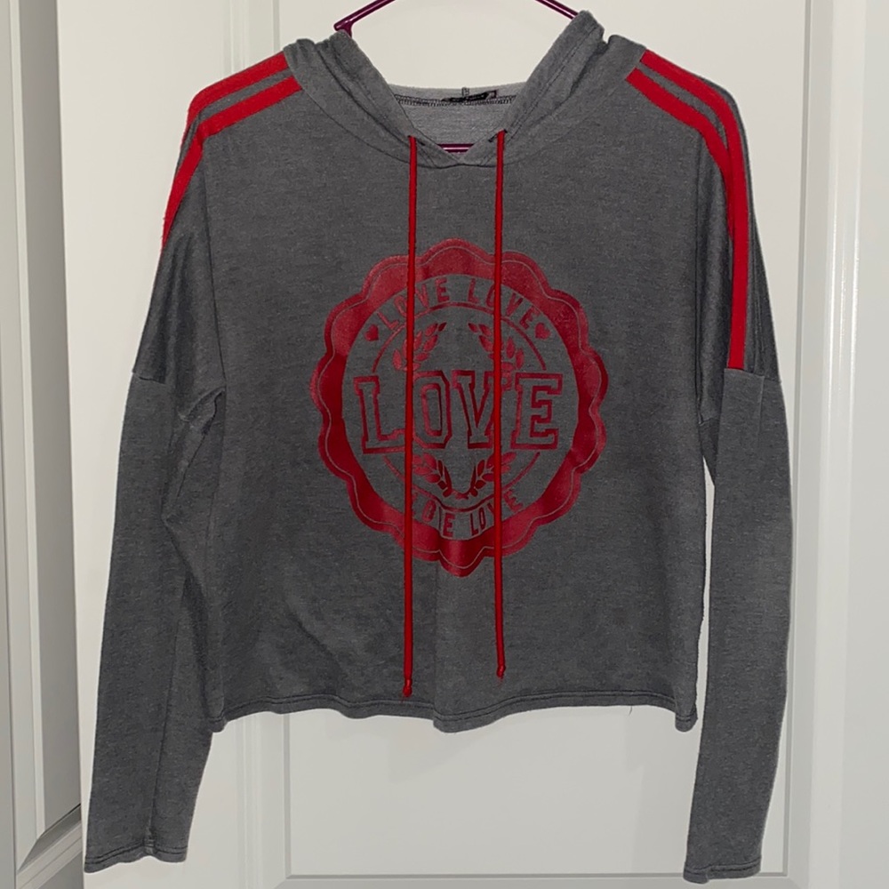 Kohl’s size medium, lightweight slightly cropped grey hoodie